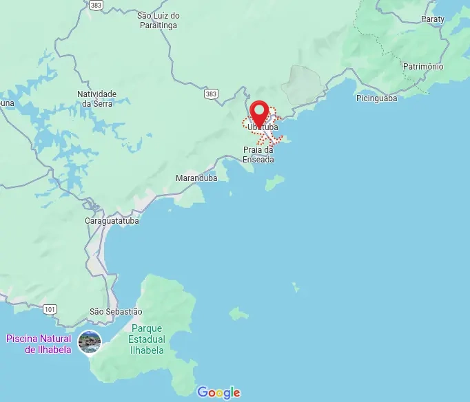 Mapa da localização de Ubatuba no Litoral Norte de SP, destacando sua posição na divisa com o Rio de Janeiro, entre as cidades de Caraguatatuba (SP) e Paraty (RJ).